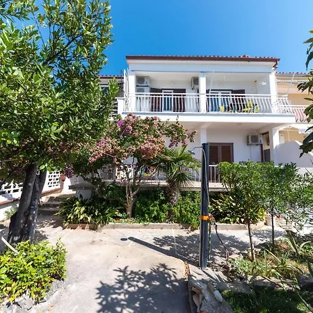 Apartment By The Sea Petrcane, Zadar - 21595 *